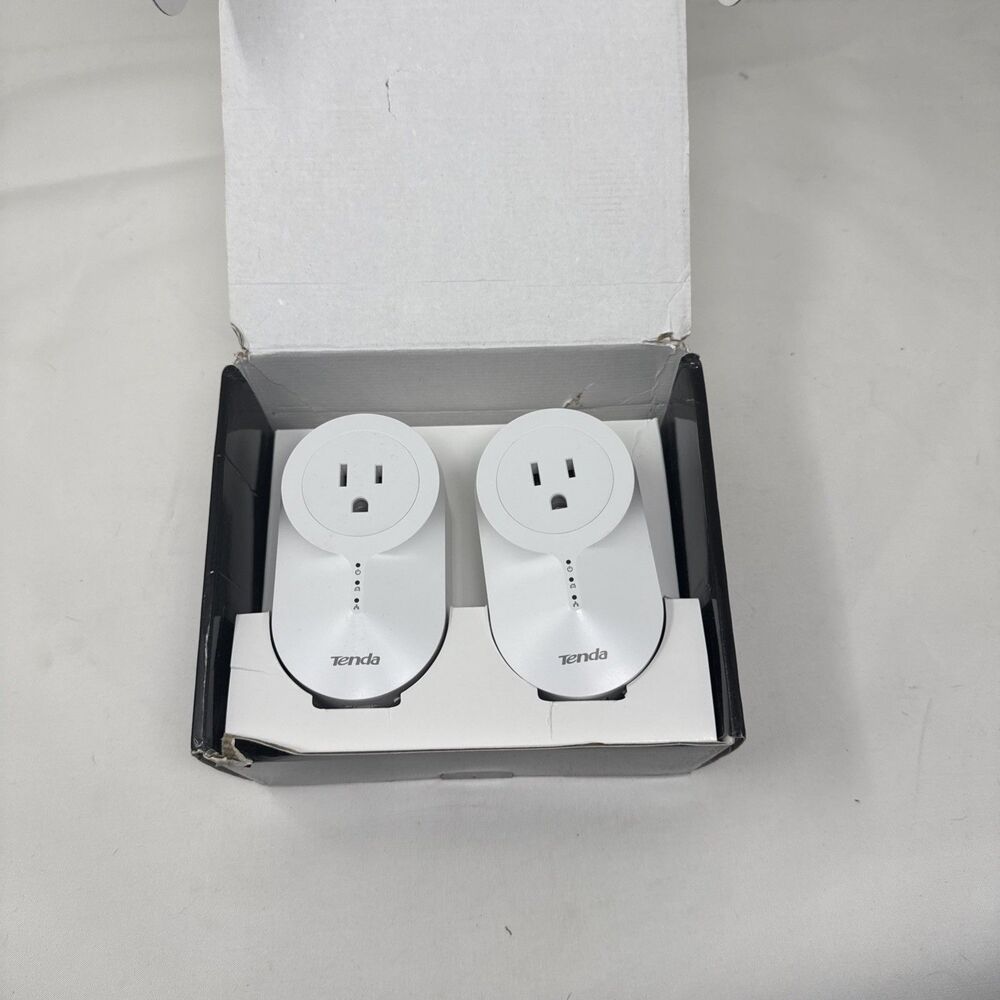 Tenda Powerline P6 AV1000 Passthrough Powerline Adaptor ethernet port